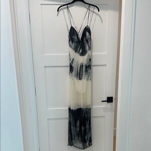Guess Black and White Slip Maxi Dress with Spaghetti Straps for Cocktail